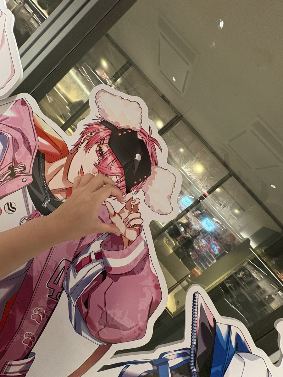 44motimoti44's tweet photo. キモオタ出てた https://t.co/tBM3iTu2ku