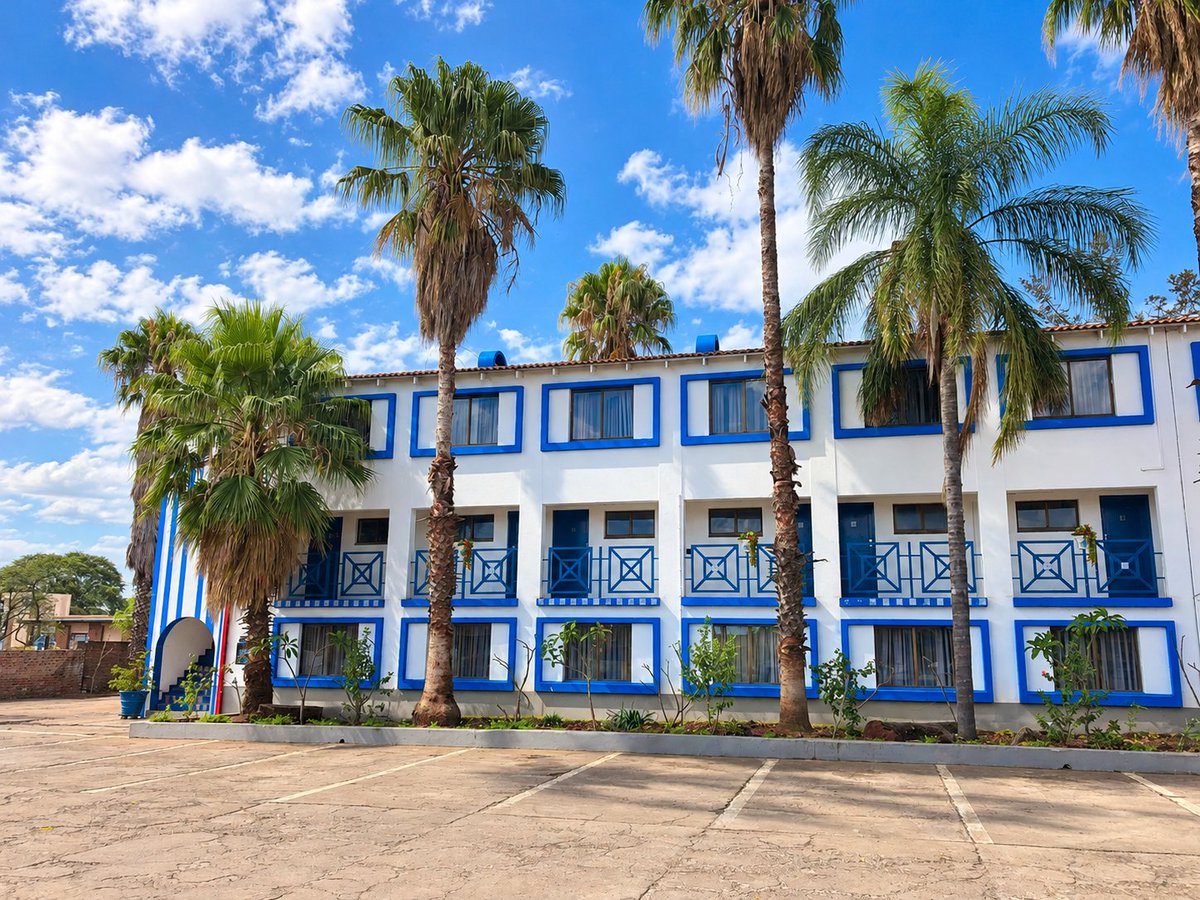 ElephantSprings's tweet photo. 🔥 Your getaway, your meals, your braai!
#ElephantSprings' spacious six-sleeper self-catering apartments are ideal for families and groups. Our Balcony Apartments have dedicated braai stands beside the pool.
📞 014 736 2101 🌐 https://t.co/byoFq3zDwy
#SelfCatering #BelaBela https://t.co/61c5D3fTFI