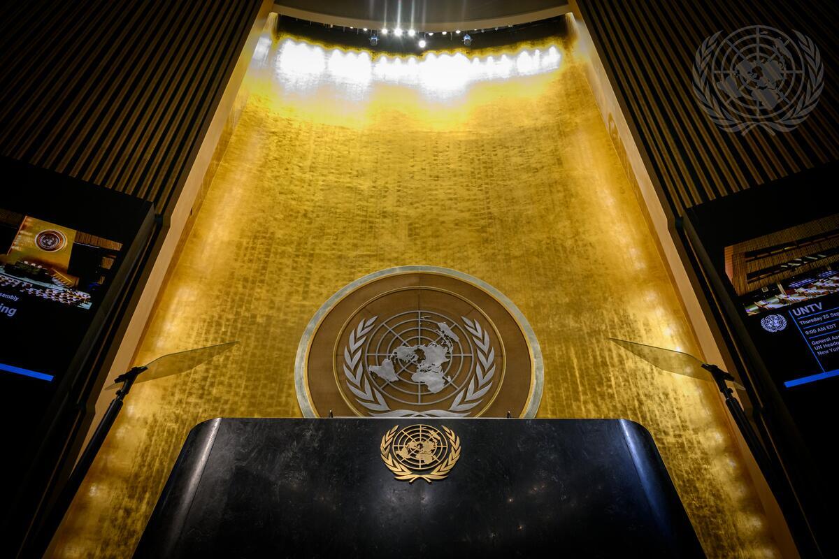 UNinSouthAfrica's tweet photo. The @UN was founded with help of South Africa🇿🇦 in 1945. In June 1946, the treatment of South Africans of Indian origin was tabled at the very first General Assembly. The country’s race laws stayed on that agenda for 48 years. Follow the series. #UNMonth https://t.co/uqkBu7VGzR