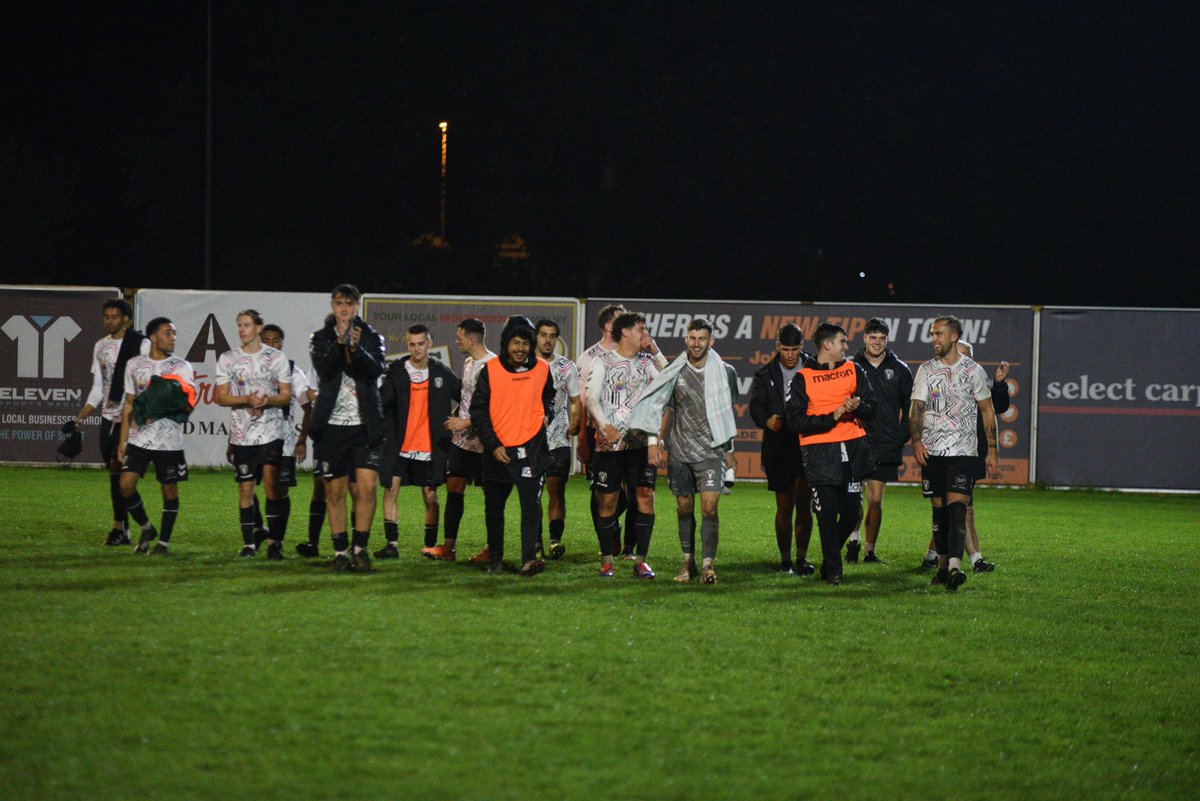 Steetonfc's tweet photo. ❌ A reminder to supporters that the Chevvies have a free weekend due to our originally scheduled fixture being postponed as a result of the FA Vase.

🏠 We return to action on Tuesday evening with @Uppermill_FC visiting Marley in the @nwcfl First Division North for the first ever meeting between the two clubs.

Enjoy your weekend, Chevvies! 💚