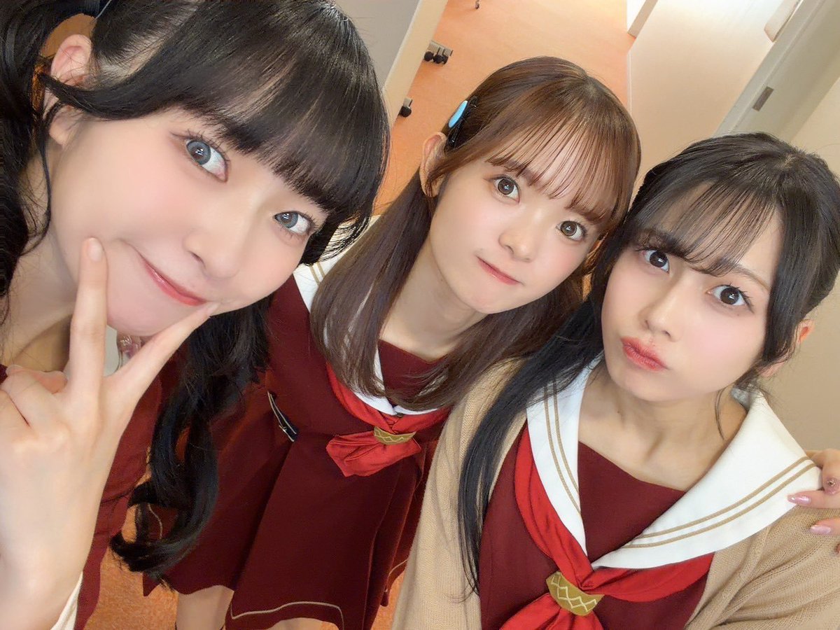 nanu__bkk's tweet photo. 🪷ノ三連華
kknとh-
uism
顔まんこちゃんたち💕精子ぶっかけ待ちしてるのかわいい💕かわいい顔に濃い精子プレゼントしたい💕
uismオイルでテカテカの身体えろすぎ💕チンポ受け入れる身体してるのずるい💕デカパイ揉みながら立ちバックで中出しキメる💕 https://t.co/QU6Z4mum4D