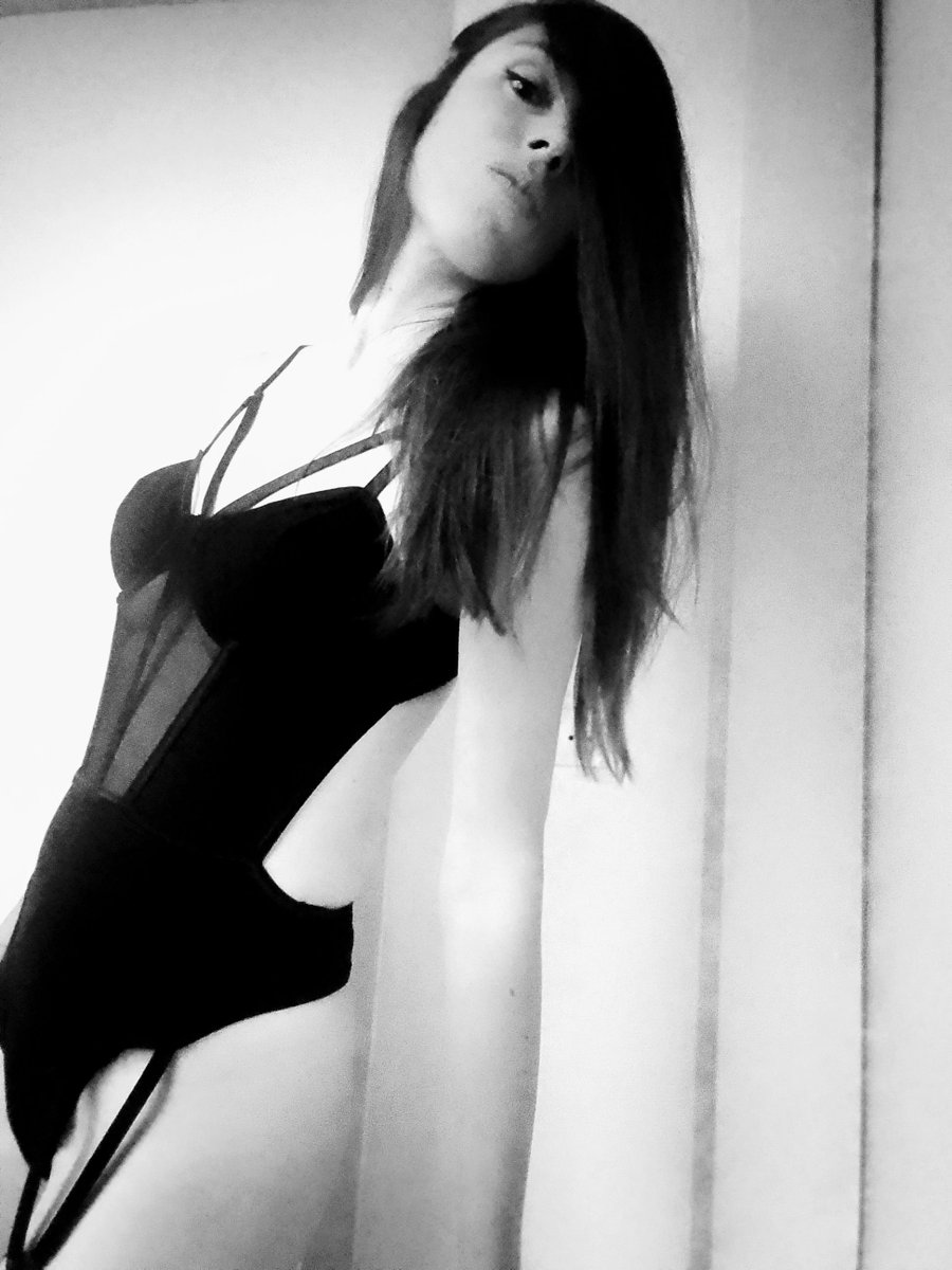 candyplaywithme's tweet photo. #sexy #lingerie #photography https://t.co/10malDURhL