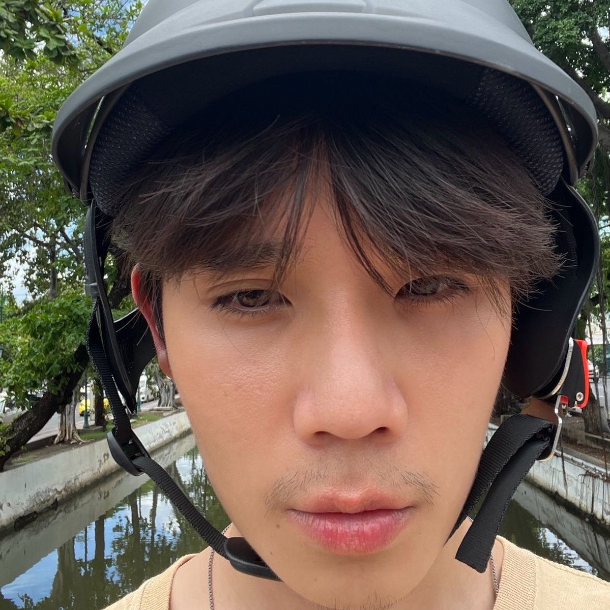 aokivellz's tweet photo. “kamu jangan                 “aku maunya 
ikut ke sawah!”.                sama kamu🥺” https://t.co/mRO63AnkEu