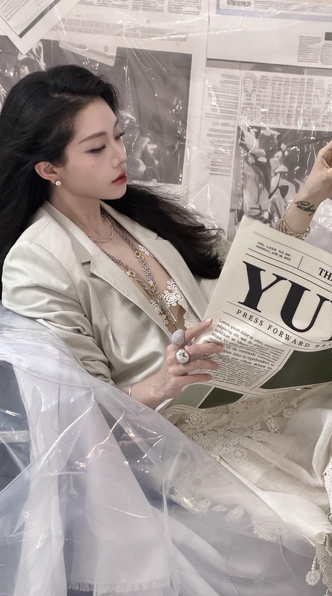 xx_xiaohuli's tweet photo. 261009 위옌 샤오홍슈 (5)

일상 조각🧩

#喻言 #YuYan #위옌 #ยวี่เหยียน https://t.co/Q44Y5fwxx3