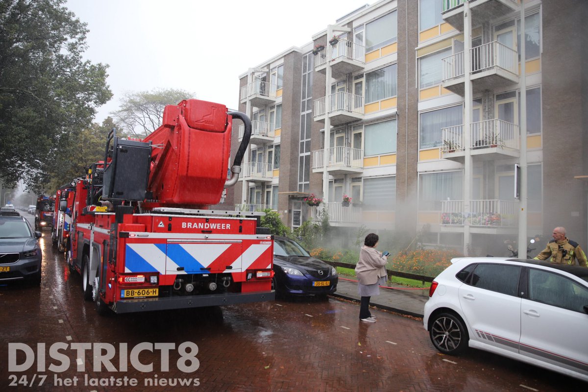 Grote brand in kelderbox portiekflat Den Haag