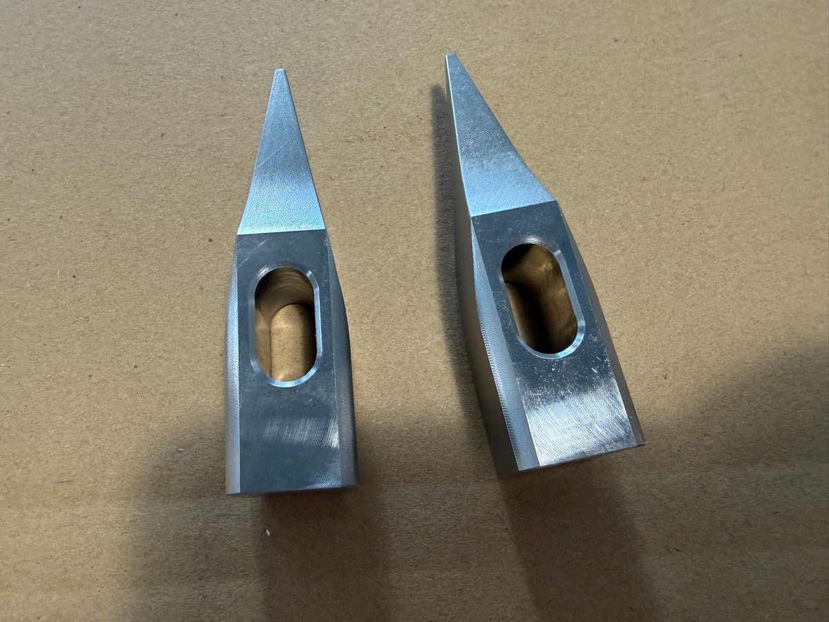 weiwei887362375's tweet photo. CNC-Machined Components with Angled Profiles and Mounting Slots
#CNCMachinedComponents #PrecisionCNCParts #CustomMachinedParts #MachinedMetalParts #ComplexMachinedParts #SlottedComponents #AngledMachinedParts #CustomIndustrialParts #CNCComponents
https://t.co/l7BkkLeIRv https://t.co/ZOuZTLpmMi