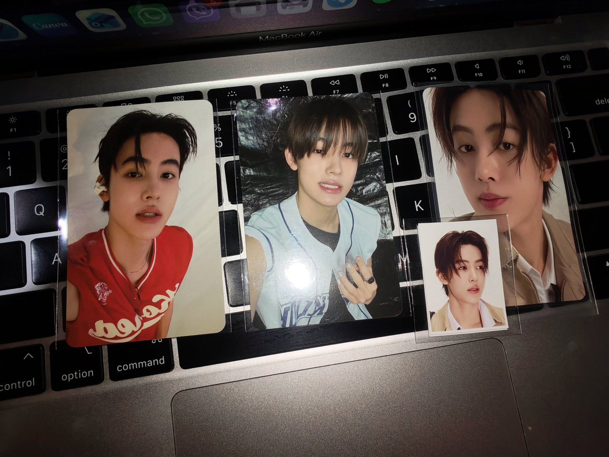 eomnotkeonho's tweet photo. ・（ ♡ ）#forhuening

new mail from @wonijuniz !! Thank you so much ate woni for another smooth transaction! Pang ilan na natin toh? 5th ba? hahaha. Transact ulet tayo sa future!! 🤣🤍 

+ × +   ☆  #fromwonijuni https://t.co/dWq7Ermfum