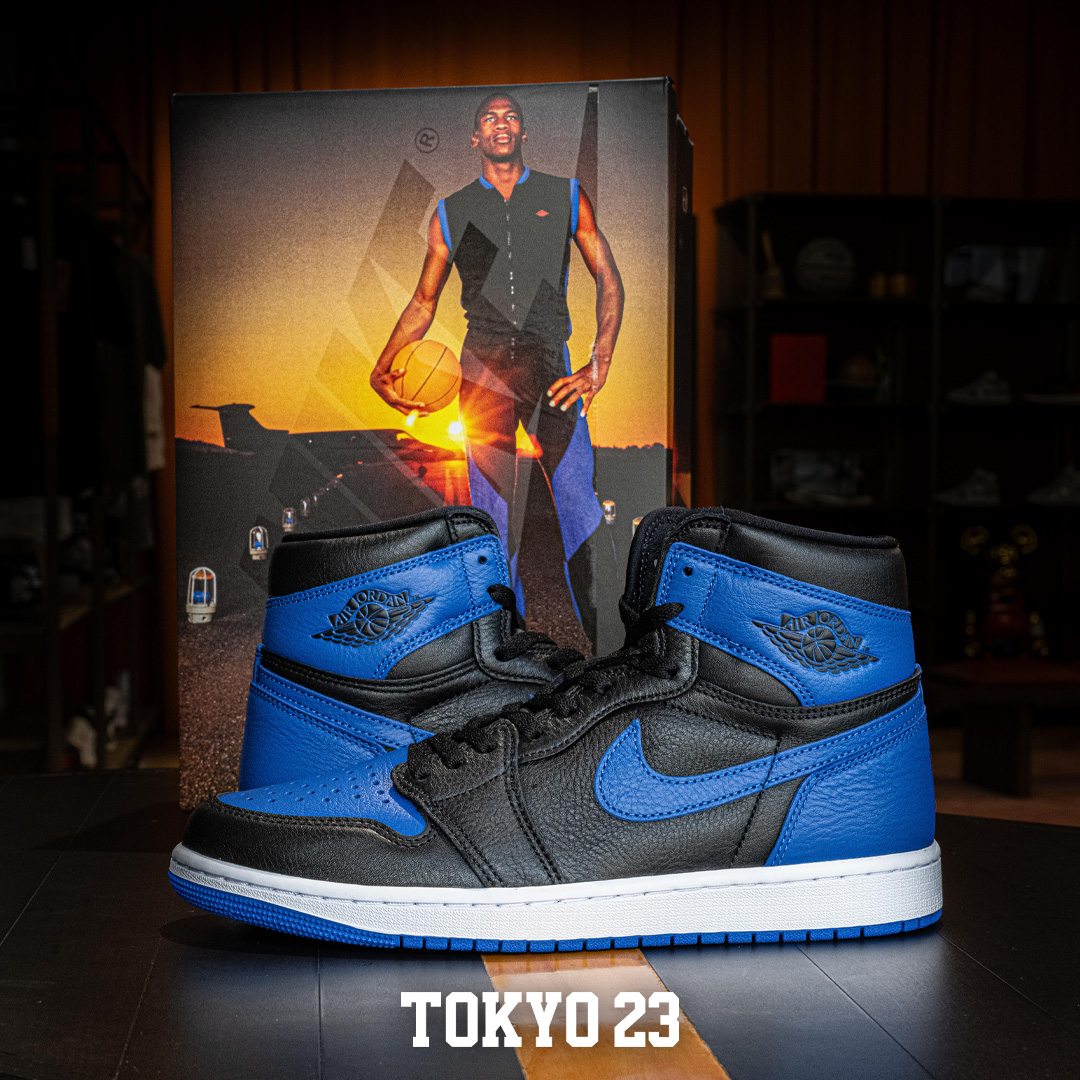 atmos_tokyo's tweet photo. AIR JORDAN 1 RETRO HIGH OG “ROYAL”
AIR JORDAN 1を代表するカラーのひとつ、“ROYAL”が登場。
沖縄を拠点に活動する3人組バンド HOME を迎え、“STYLE &amp; BELIEF”をテーマにスペシャルビジュアルを撮り下ろし。
本商品は現在TOKYO23、atmos各店(一部店舗除く)及びオンラインショップにて販売中。