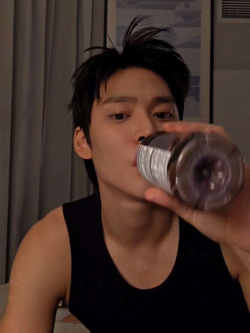saturboyy's tweet photo. ต้องแลกด้วยอะไรอยากเห็นทรงนี้อีก https://t.co/0RZGgJzDxN