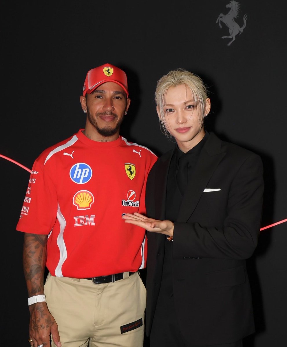 915bbok's tweet photo. FELIX &amp; LEWIS HAMILTON https://t.co/SRbQAuT2zH