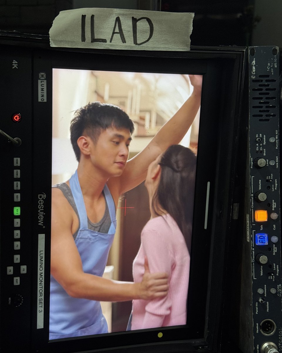 ofc_iwant's tweet photo. #WillYouFakeMarryMeSeason2 UPDATE!!! 📣

Habang waiting pa sa susunod na chapter ng love story nina June & Ping, eto muna ang behind-the-scenes ayuda for ebribadi! 🥰😍

Abang-abang lang for more!!! Stay tuned lang sa official iWant social media accounts. 😉 Binge-watch na rin muna ng Season 1. https://t.co/TGlpuP9uyr