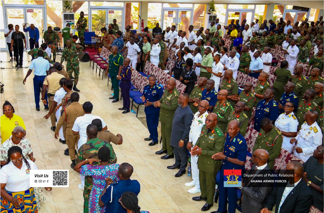 GhArmedForces's tweet photo. The Ghana Armed Forces (GAF), in collaboration with other security services, has held the Security Services National Day of Prayer and Thanksgiving Service, at the Garrison Methodist Presbyterian Church, Burma Camp on Thursday 8 October, 2028.
The annual event was organised under the auspices of GAF Department of Religious Affairs and the Association of Military Christian Fellowship (AMCF), to pray for divine guidance for peace, national security and strengthen interagency harmony.

Full Story on: https://t.co/3tXGzno60X
Story by Leading Aircraftman Semabia Emmanuel Nyame and Kumi-Woode Glenda Jeannette
Pictures by Lance Corporal Klogo Joel
