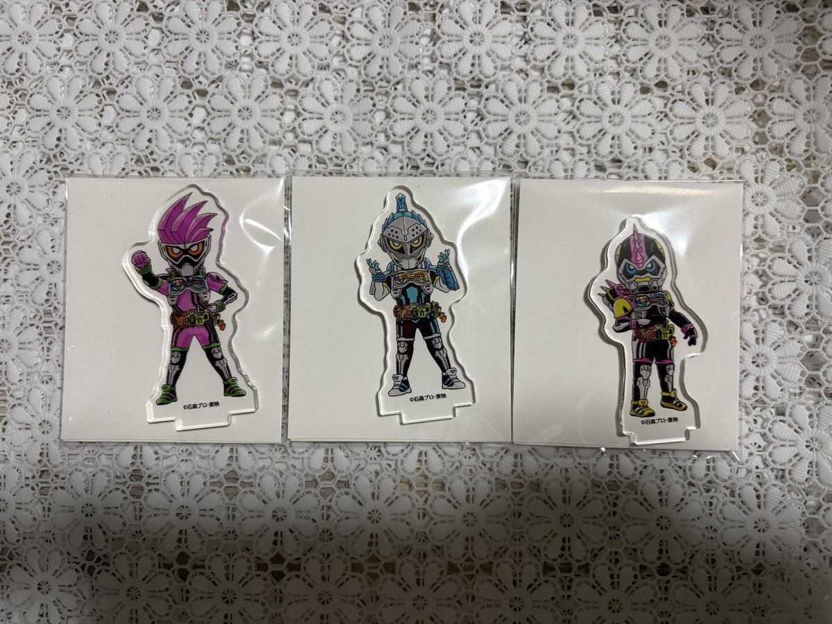 x90997's tweet photo. 《交換・譲渡》
仮面ライダーエグゼイド グラフアート アクリルぷちスタンド 
譲▶︎エグゼイド ブレイブ レーザーターボ 
求▶︎パラド or 定価 (+送料)

✩ サーチバン中の為サブ垢より募集させて頂きます。
✩ Yahooフリマも使用できます
✩ 郵送の際はbio記載の本垢より
✩ 18日新宿スイパラ手渡し https://t.co/FbX4ooYMJA