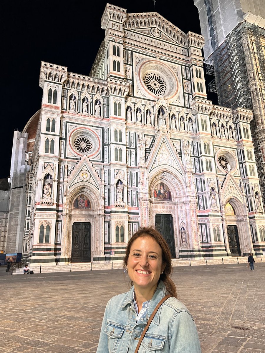 cferrerbr's tweet photo. Last weekend in Florence I learned the Medici didn't just finance Europe. They *invented the rules* to do it. Then I got back to my desk and a feature lands: company loans. And suddenly their strategy makes sense. https://t.co/u67bM7xSEO
