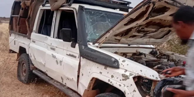 hiiraan's tweet photo. Kenya: Taliyihii booliska ee Xagardheere iyo darawalkiisii oo ku dhintay qarax miino: Jimco, October 9, 2026 (HOL)  – Qarax looga shakisan yahay inuu ahaa miino dhulka lagu aasay ayaa haleelay gaari ay lahaayeen… www.​hiiraan.​com/news/2026/Oct/wararka_maanta09-195155.​htm https://t.co/lRGkChXn2U