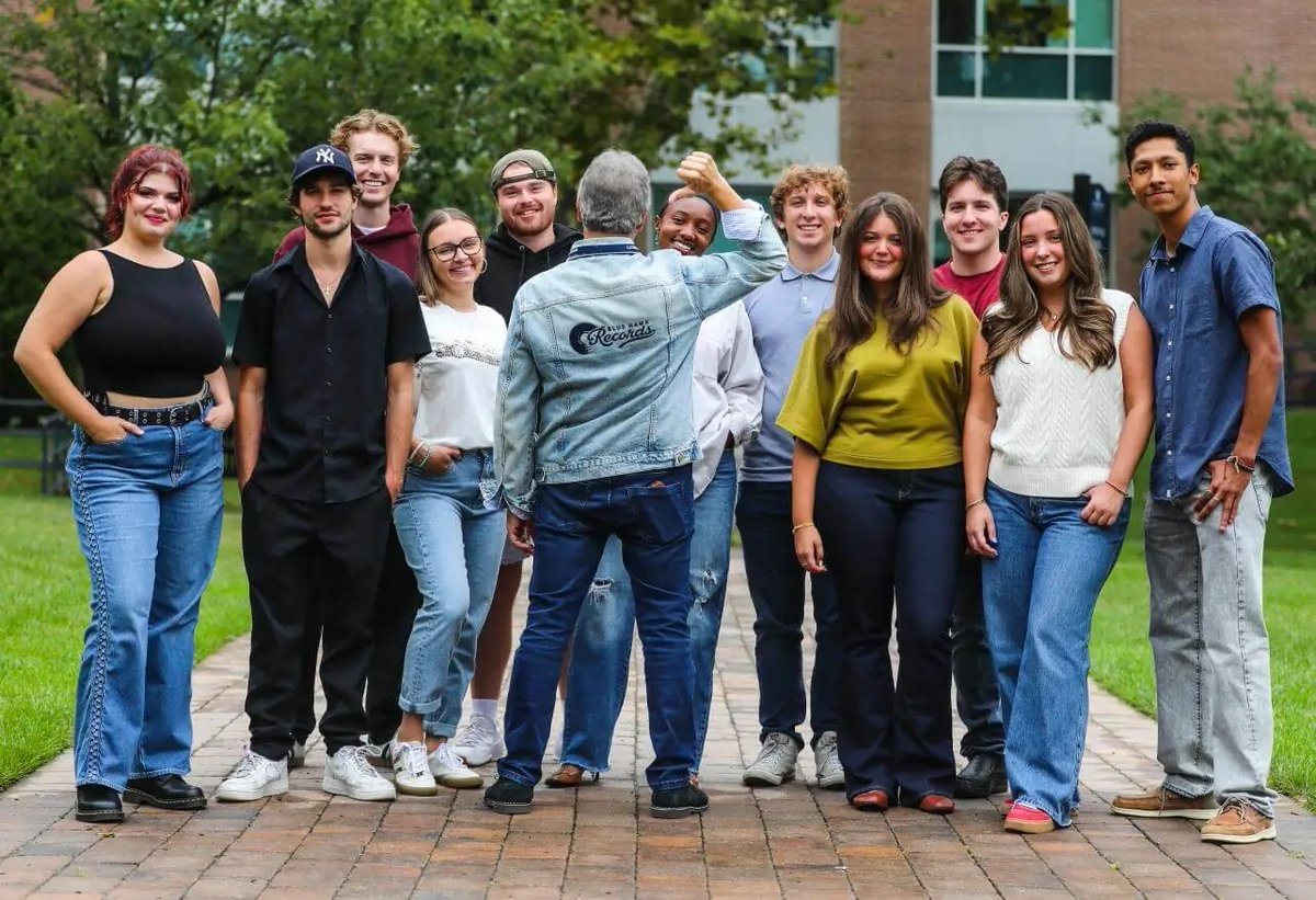 monmouthu's tweet photo. Seven years running! 🎶 Monmouth University has been named to @billboard's Top Music Business Schools list for the seventh consecutive year. 💙 Read more in #MonmouthNow: https://t.co/da4W7MiOTu #FlyHawks https://t.co/q5F23RkAEU