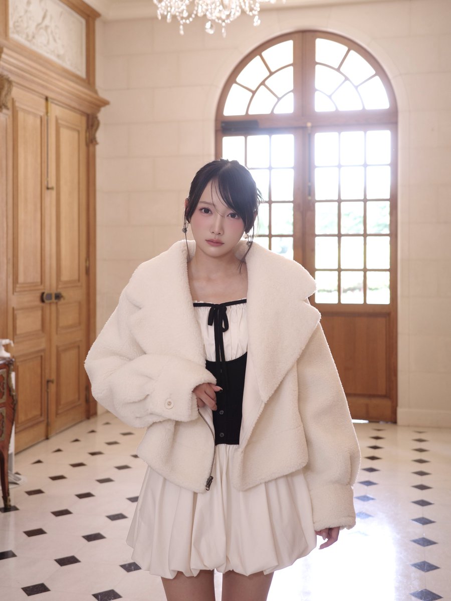 suzuki_hitomi_'s tweet photo. 「 rienda 2026 10月LOOK 」公開🤎⋆.˚
‣ https://t.co/4p7m4SBlHf

冬が待ち遠しくなるような
ときめくお洋服がいっぱい…💭

ぜひチェックよろしくお願いします🐈ﾞ https://t.co/n1X7M7zPKQ