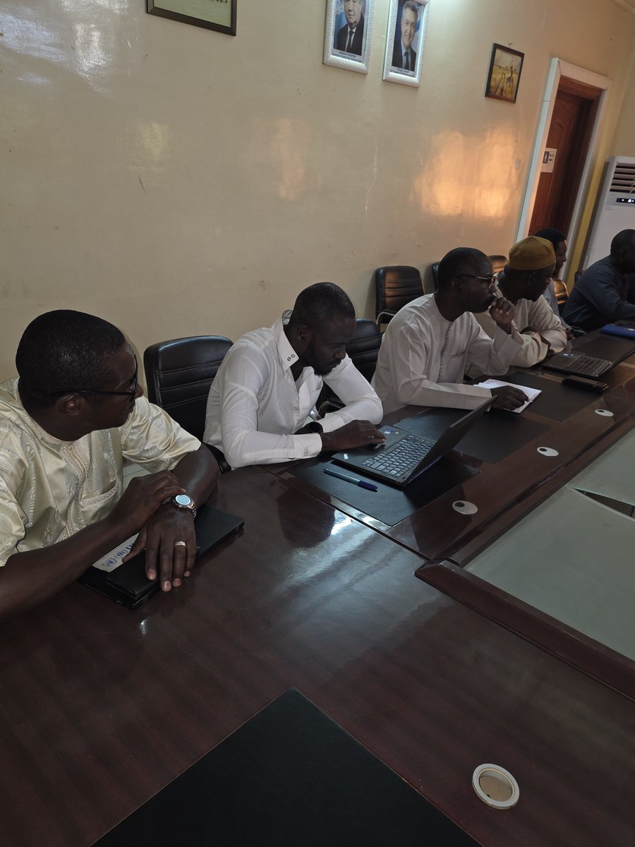 PnudNiger's tweet photo. 📍Tahoua | Le Représentant Résident du  @PnudNiger a rencontré les équipes des agences des Nations Unies présentes dans la région de #Tahoua
Des échanges fructueux sur la collaboration interagences, les défis communs, les opportunités de partenariat et les futures initiatives conjointes en faveur du développement durable. 🇺🇳🤝 #OneUN #Tahoua @alexanderdecroo @UNDPAfrica