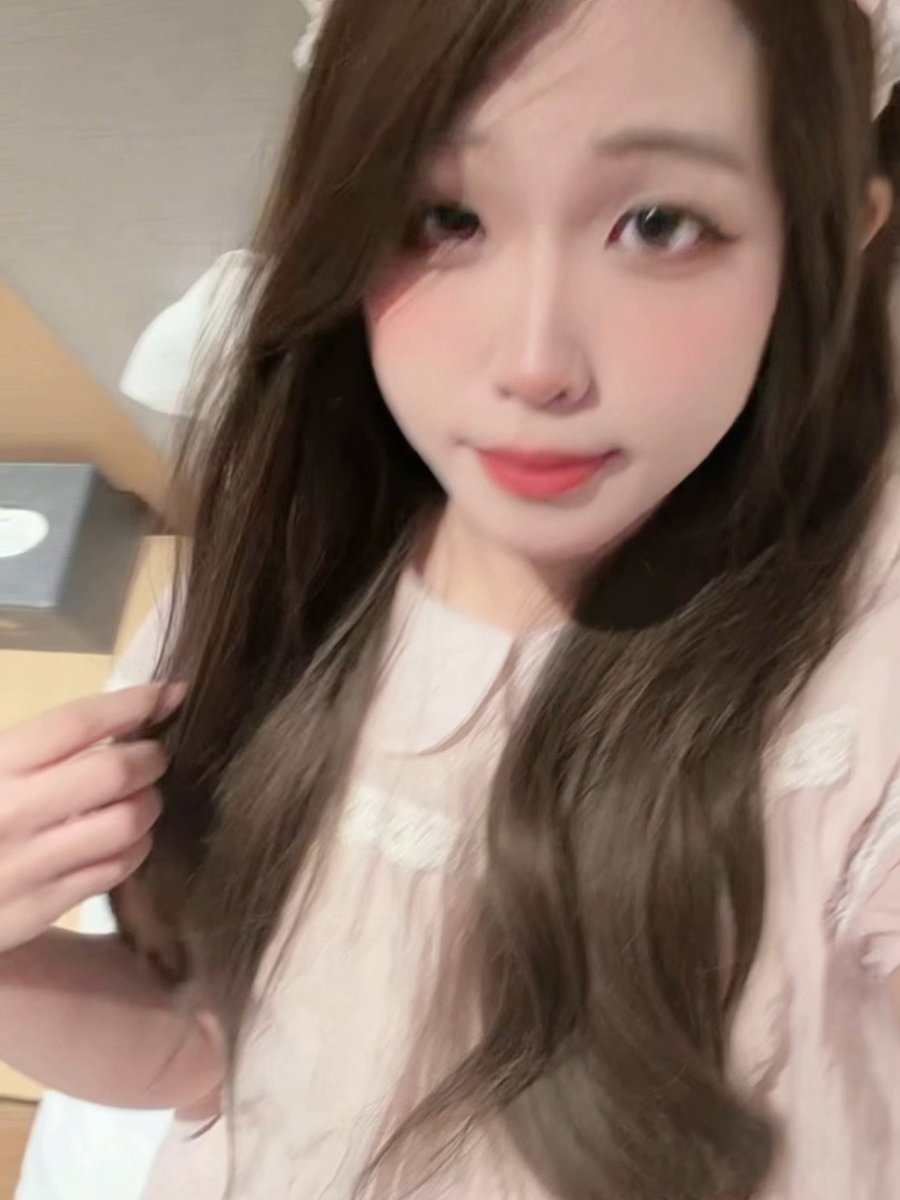 maomao520jb's tweet photo. 好久没穿女装了兄弟们
#可爱的男孩子 #伪娘 #男娘 #cd https://t.co/8wWNBNfaQ8