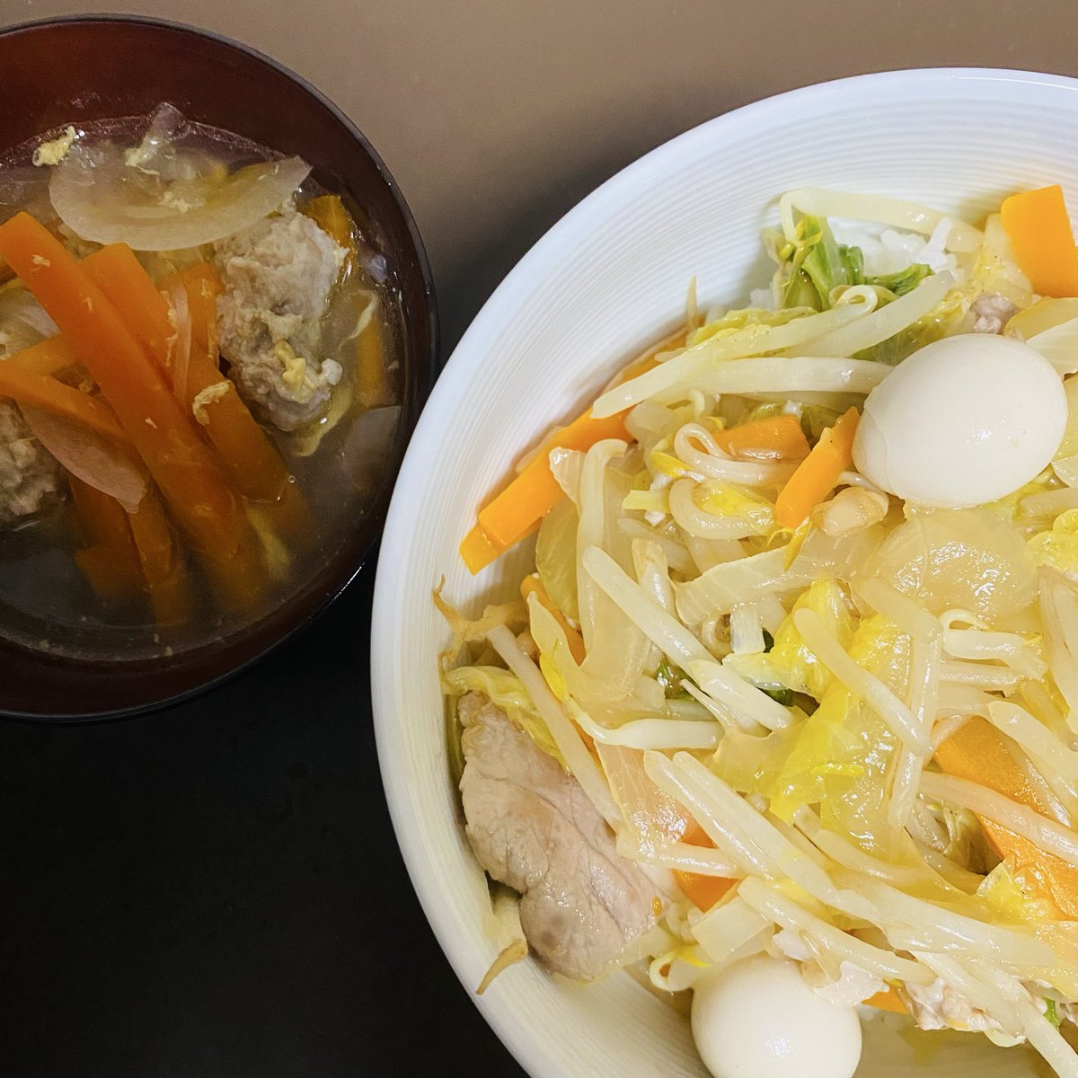 _Deb00's tweet photo. たまにはプライベート感のものを
中華スープと中華丼作ってみた
料理初心者すぎて、頑張らないと https://t.co/i5n07L2cJ8