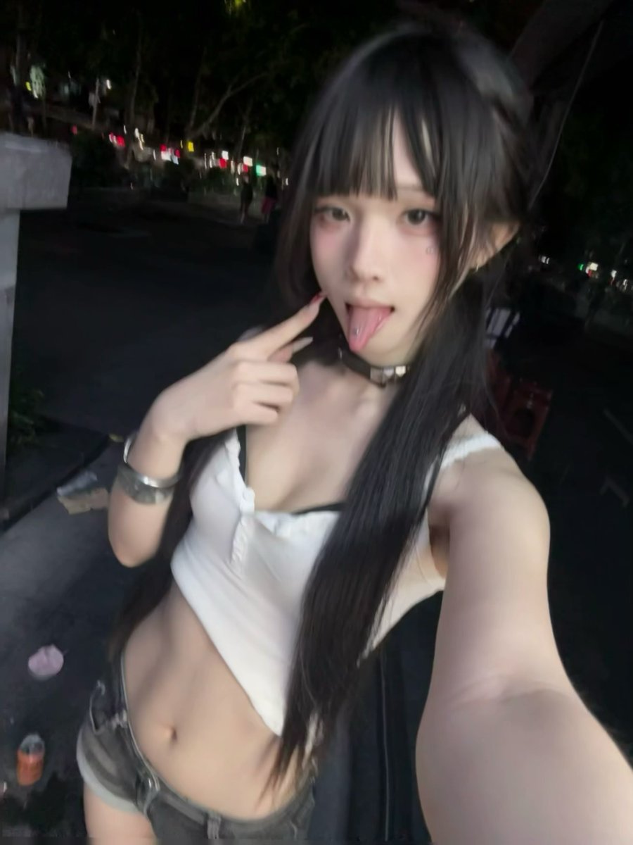 asako200311's tweet photo. 这不掏上了吗？
#男娘 #femboy https://t.co/GzSbLMyrvC