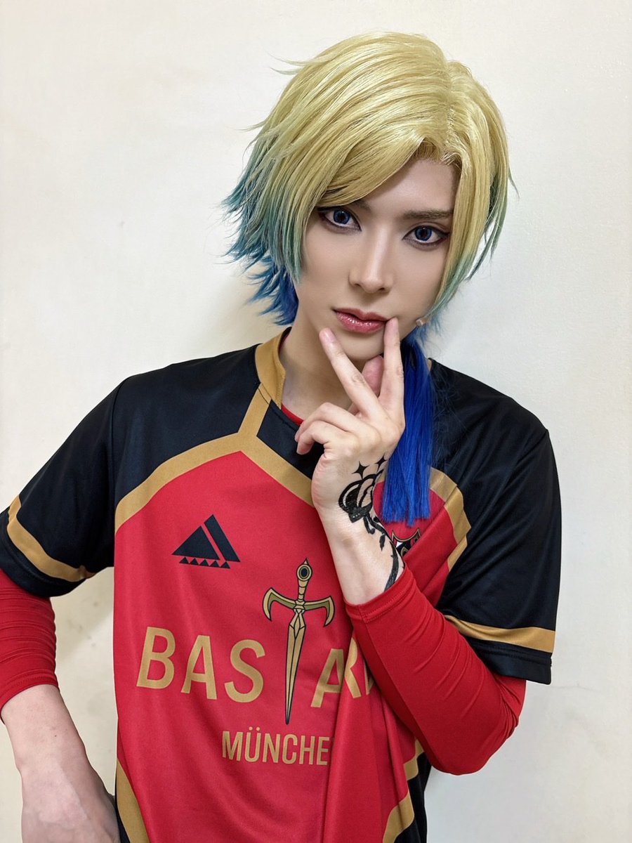 nakadahiroki's tweet photo. 舞台『#ブルーロック』5th STAGE
　　　―新英雄大戦開幕―

八日目もthank you ♪

#カイザー #ブルステ #BLUELOCK https://t.co/ivesKNUQTh