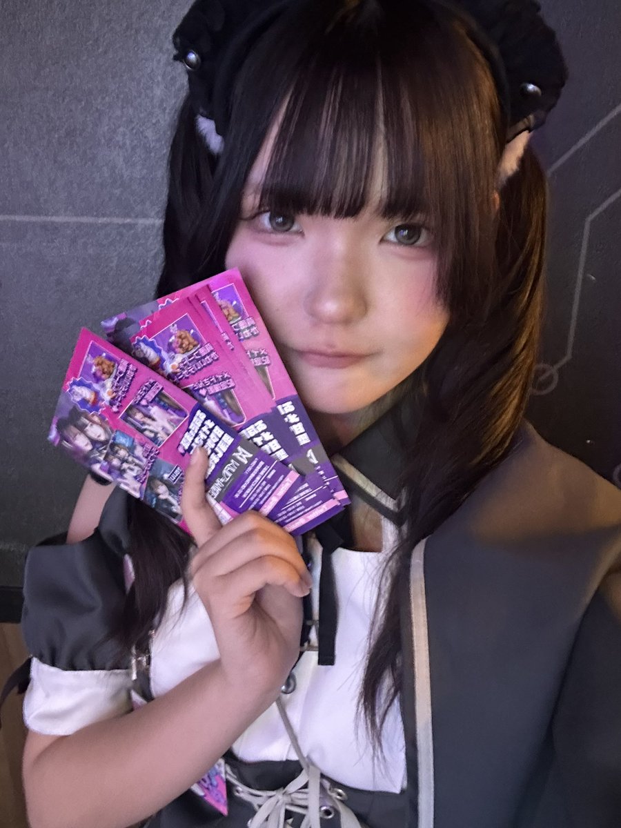 mellow_MMN's tweet photo. 初お散歩出てます拾いに来てください🥹 https://t.co/gJiHLNpRoh