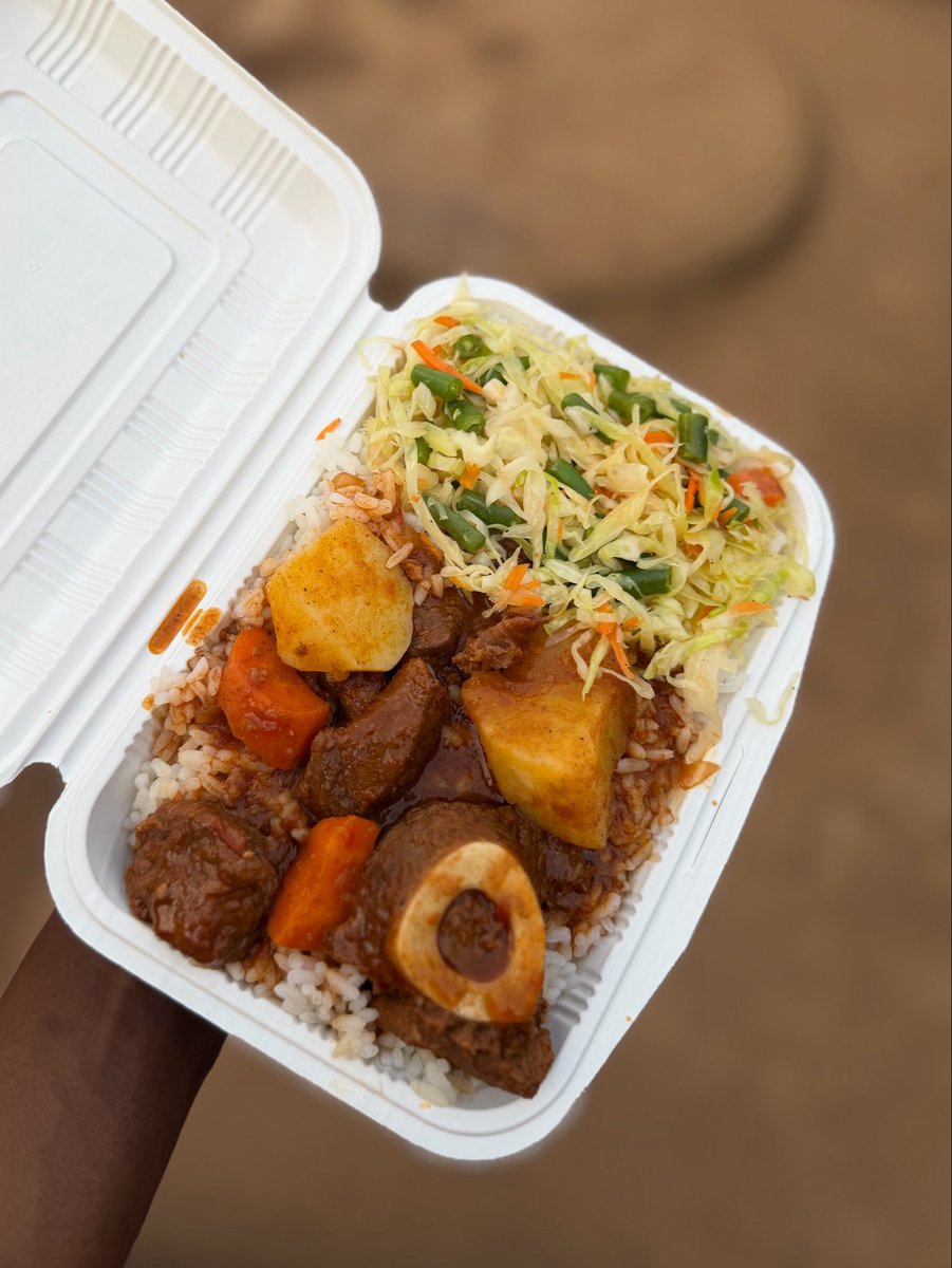 snufflezombiiie's tweet photo. Zomba people please buy your meals from me 🥹 https://t.co/sjGbw3kYuM