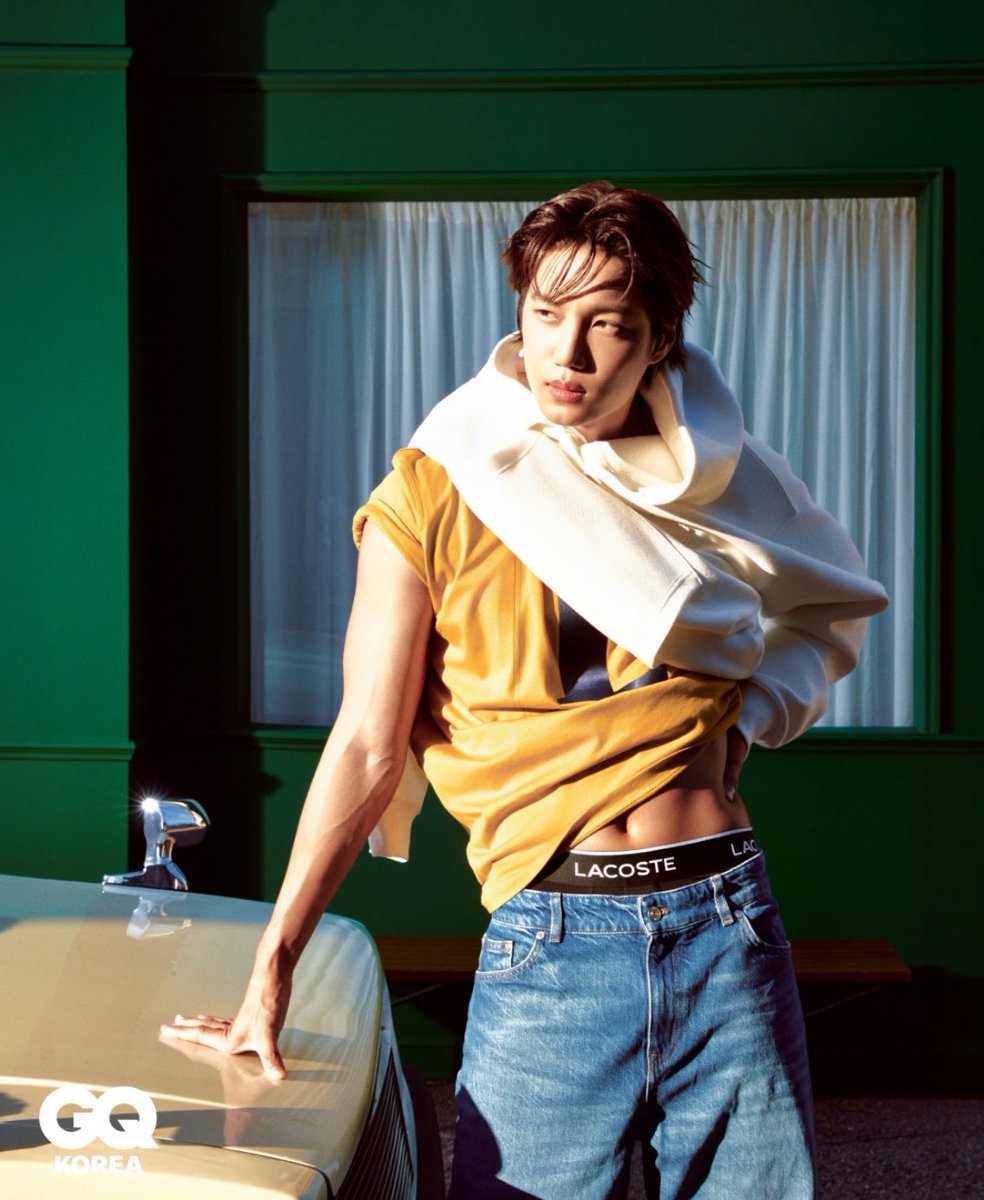 kaidiction's tweet photo. THIS SHOT MY GOD KAI…. https://t.co/urlHZKmBys