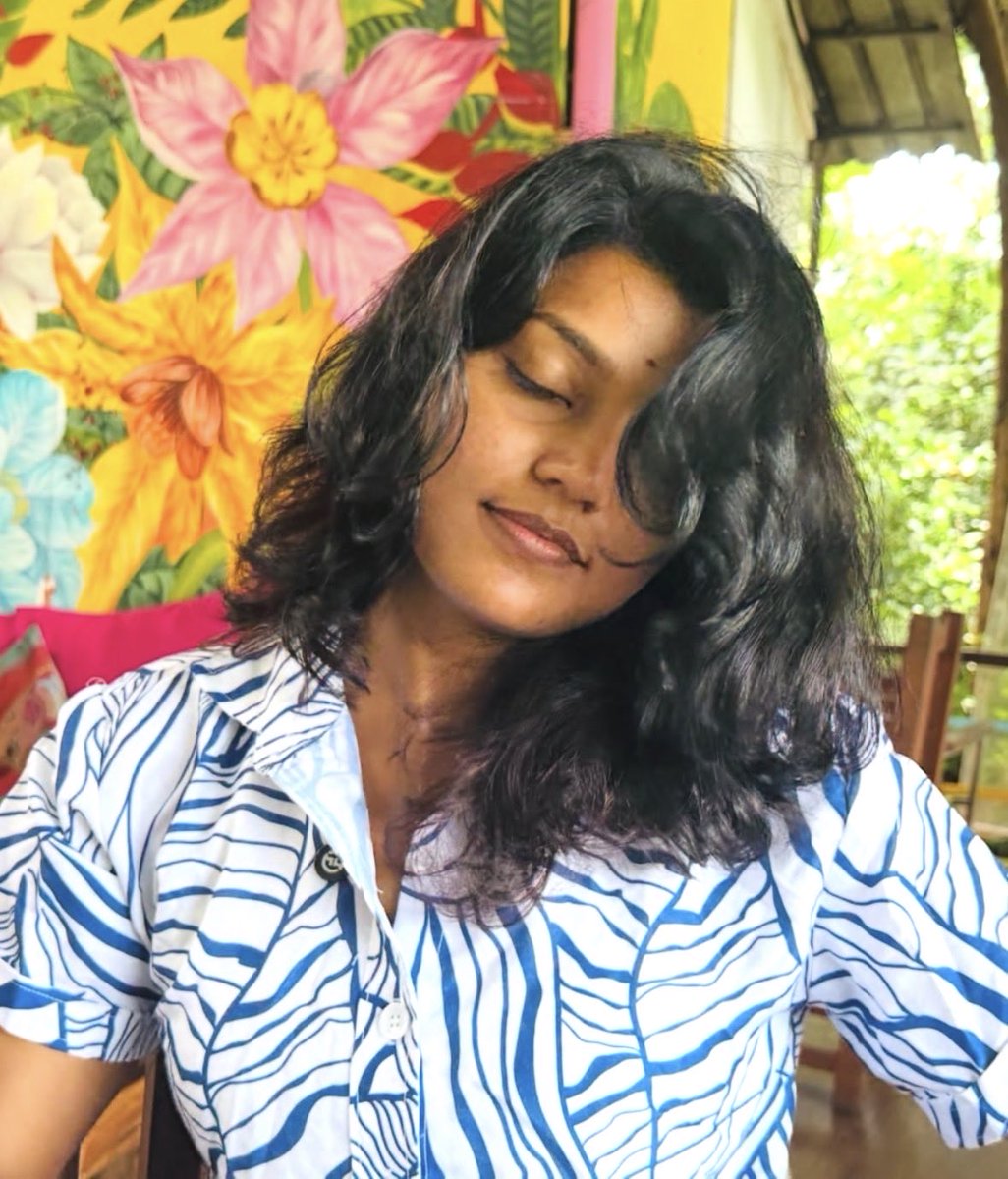 Mavrickrszb's tweet photo. Moonjila etchi thuppi smear panni chappu chappunu aranji kottaiya moonji fulla thechi mudiya pidichinde vaila iva etchi oluva gwak gwak panni naaradaikanum.. https://t.co/Go6pl2XoGO