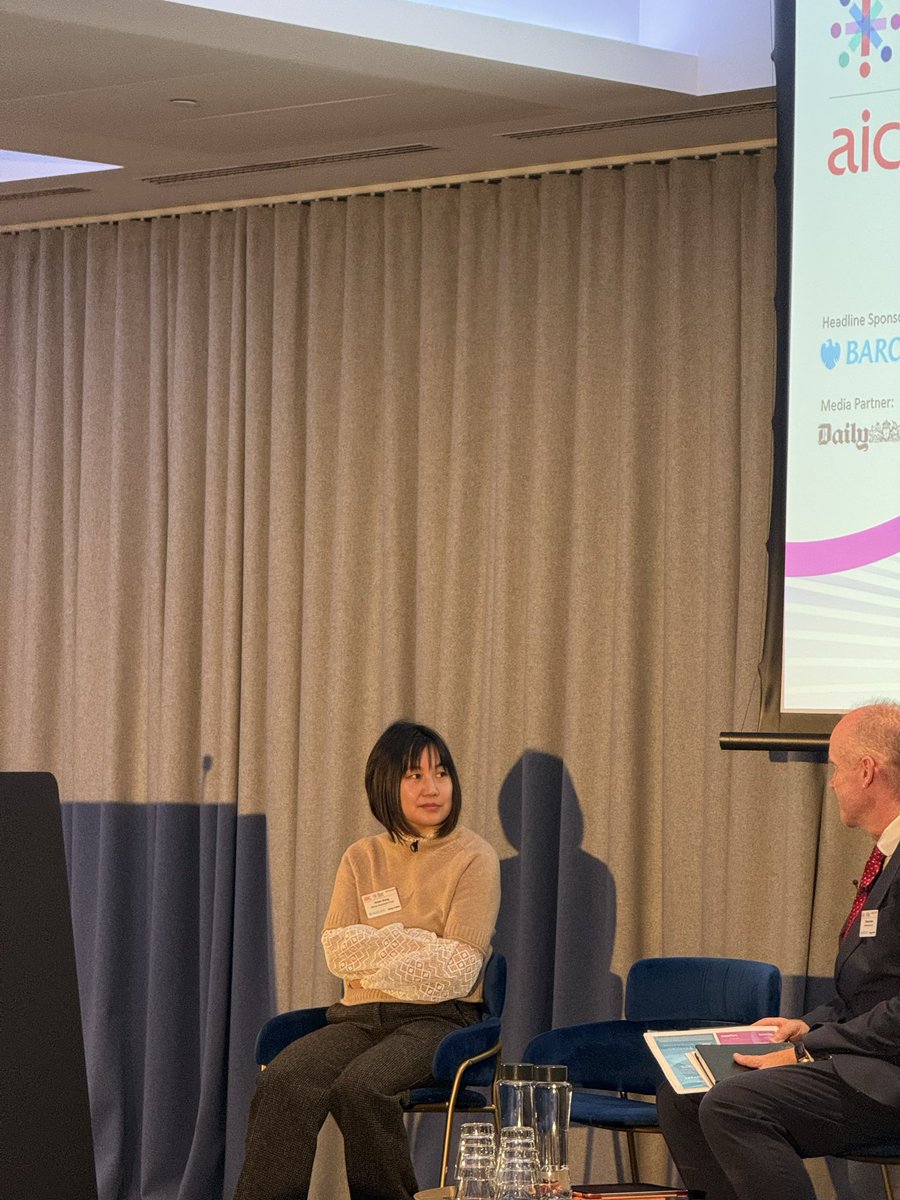 AICPRESS's tweet photo. 🎤 We’re live!
Helen Xiong of Monks Investment Trust is exploring how AI is changing the world and what it means for growth investors.
#AICShowcase #Investing #InvestmentTrusts #InvestmentCompanies https://t.co/ZeLVRY6Ywh