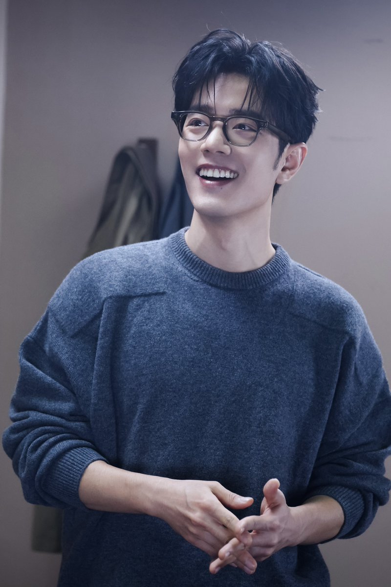 wxyzybxz's tweet photo. Your smile, Xiao Zhan 🥹 https://t.co/zfV4SsBGSC