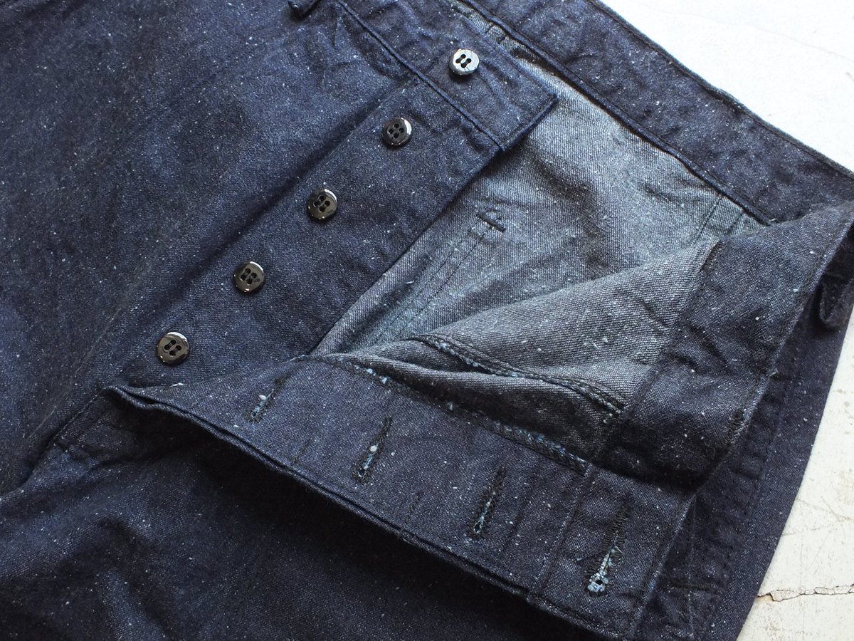 SAPPOROBASE's tweet photo. STCB jeans SEAMENS TROUSERS/USN DECK PANTS 再入荷
https://t.co/lAAgAq80Br
#tcbjeans #tcbジーンズ
#htc #standardcalifornia #スタンダードカリフォルニア
#levis #リーバイス
#levisvintageclothing
#resolute #wrangler #lee
#bendavis #cookman
#champion #healthknit #vans
#アメカジ #札幌 https://t.co/HqVcC7qq80