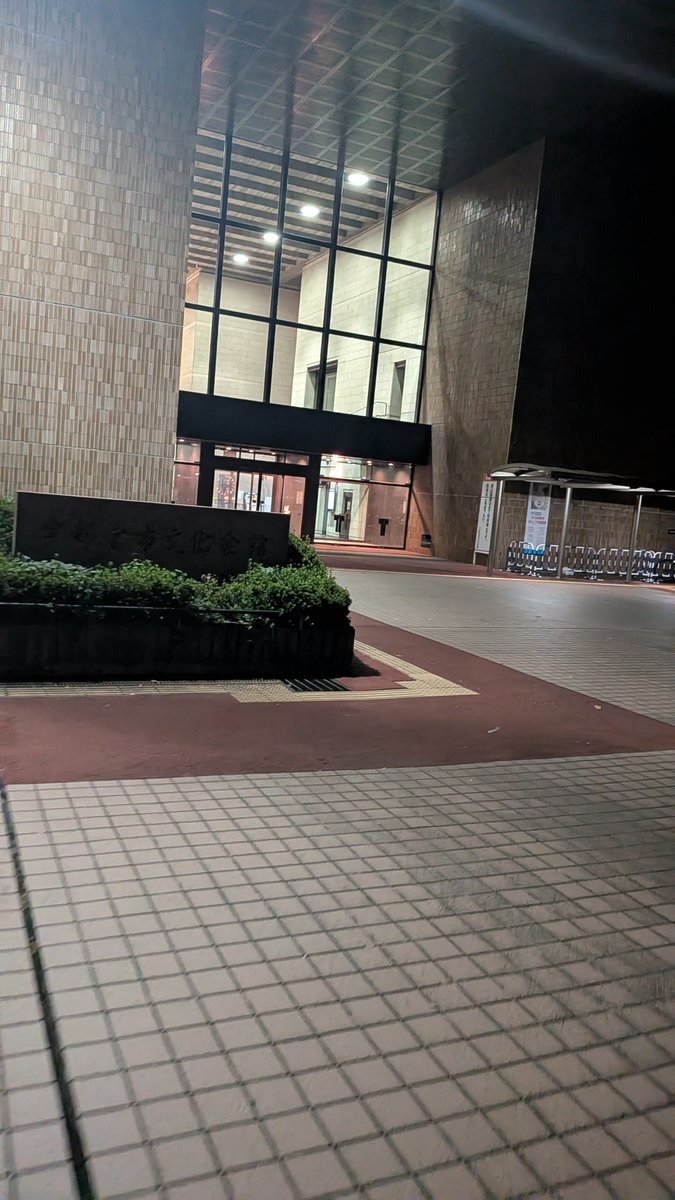 moto_cs1104's tweet photo. 現着！！笑　タクシーのおじさん優しかった🥳
#村川緋杏 https://t.co/l0lYDsC2oT