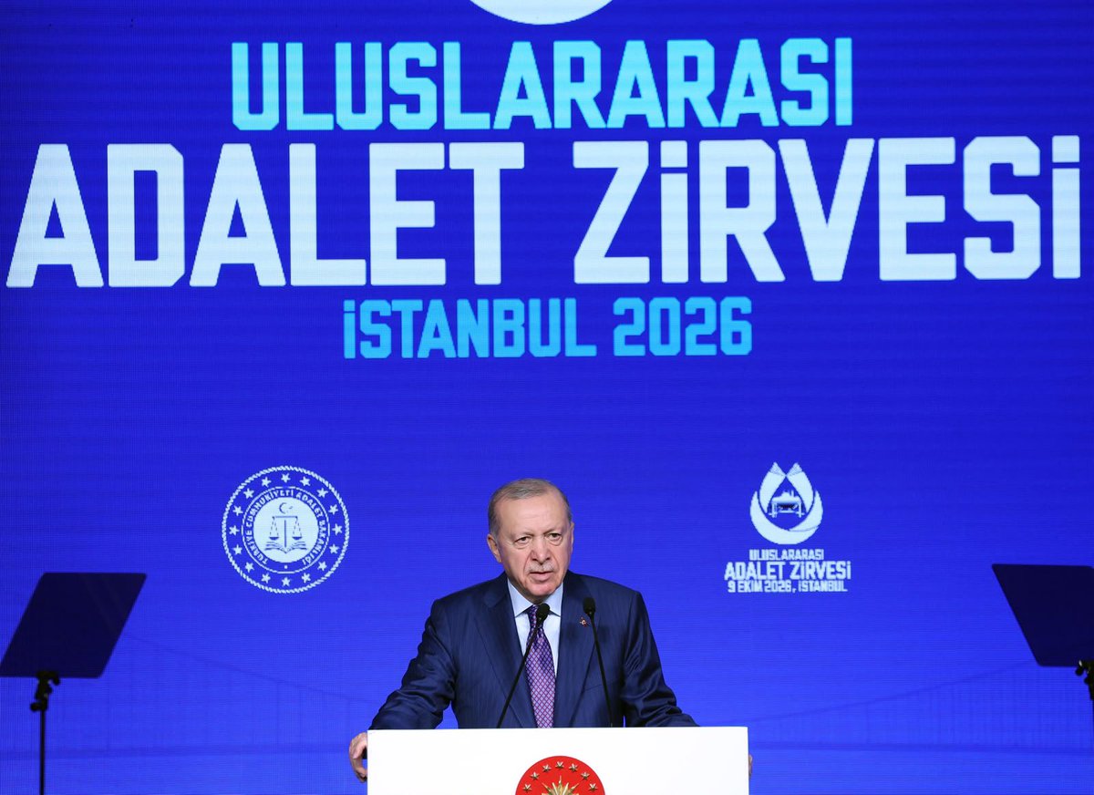 Akparti's tweet photo. “Uluslararası barış ve güvenlik, adalet olmadan sağlanamaz.”

Cumhurbaşkanımız Sayın Recep Tayyip Erdoğan, “Uluslararası Adalet Zirvesi”ne katıldı. https://t.co/8471TxETTp