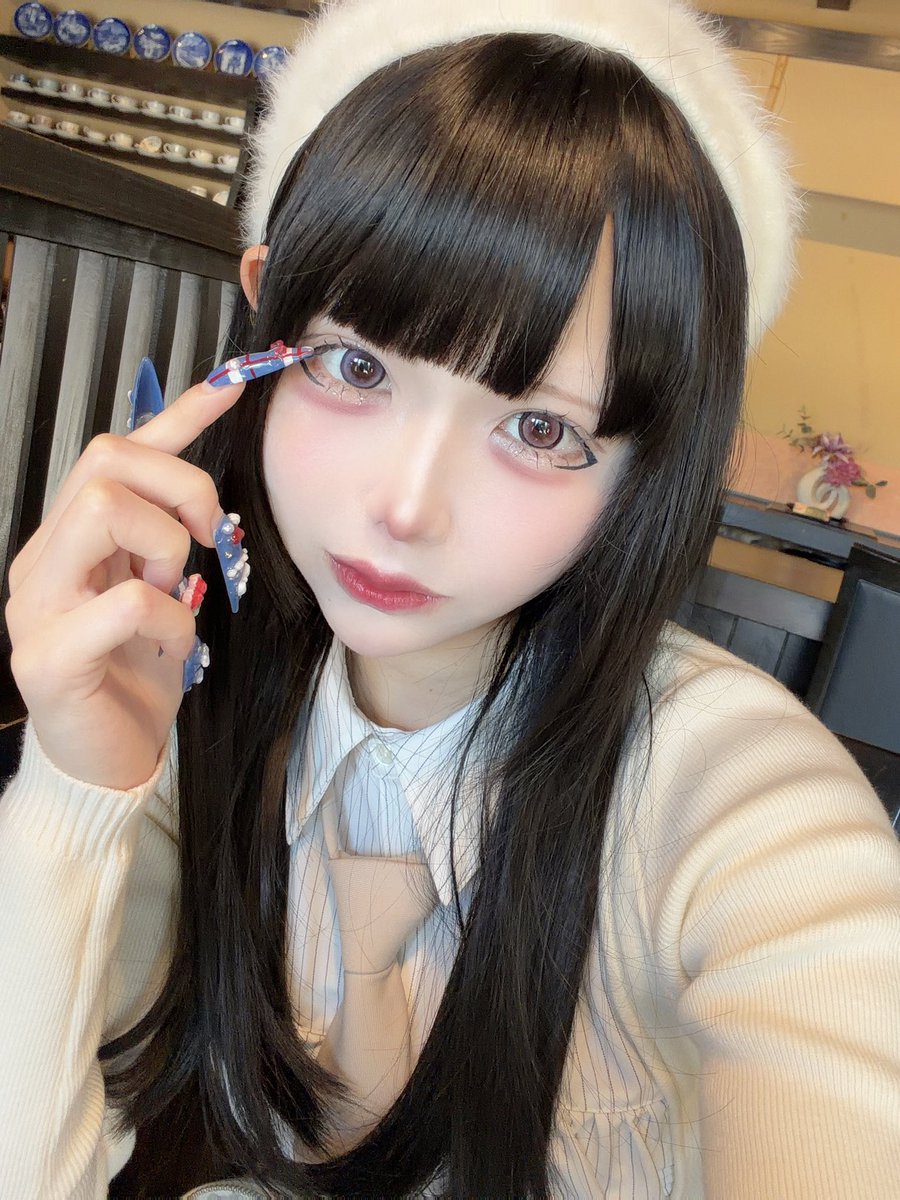 meow_nme's tweet photo. 清楚のふり https://t.co/5kVIio1H9T