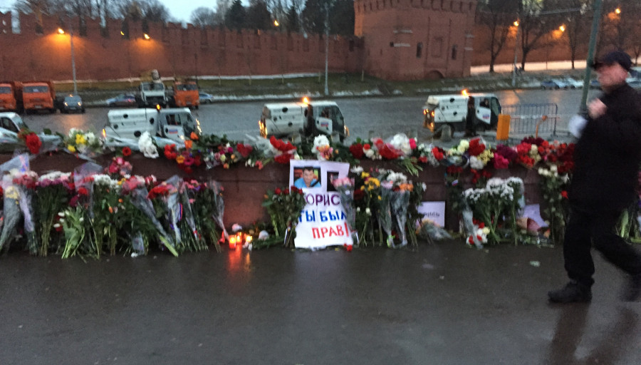 Pers0naGrata's tweet photo. День рождения Немцова
Светлая память https://t.co/bMv9q7FvOR