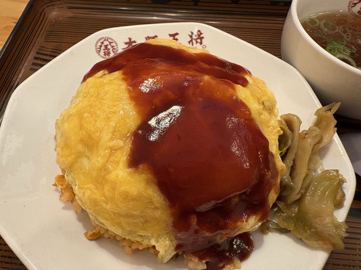 yuiyui4404's tweet photo. 食欲の秋は大阪王将。 https://t.co/77VmlwlmMH