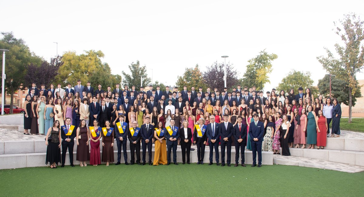 upsa's tweet photo. 📖 El Colegio Mayor Hispanoamericano Nuestra Señora de Guadalupe inaugura el curso 2026-2027 con Julia Navarro como protagonista de la lección #magistral ✍🏻 Conoce todos los detalles y accede a la galería fotográfica en: https://t.co/qM2WfslxOi @CMGuadalupeUPSA @BibliotecaUPSA https://t.co/mNcpC8EwX8
