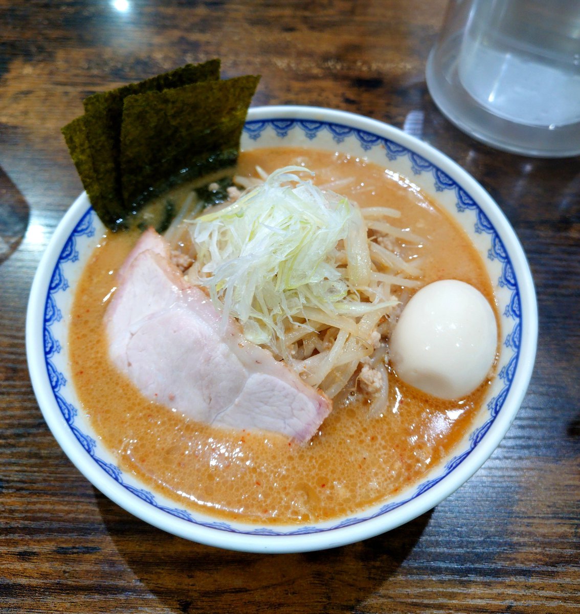 tututu_AT's tweet photo. 夜は人気店の味噌🍜🩷 https://t.co/l8OVScKwjE