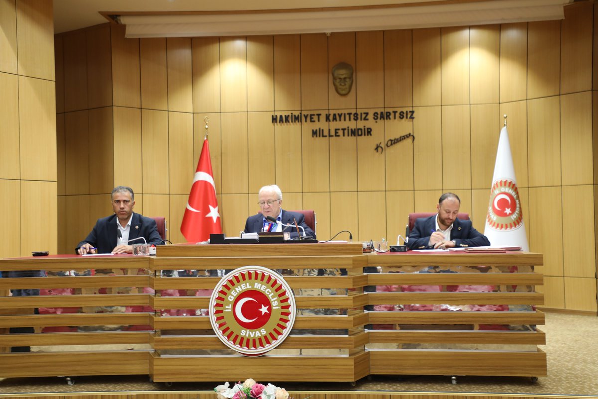 sivasigm's tweet photo. İl Genel Meclisi Ekim ayı toplantılarımızın son birleşimi, Başkanımız Mehmet Şarkışla başkanlığında gerçekleştirildi.

📌 Toplantıda gündem maddeleri görüşülerek karara bağlandı. https://t.co/BLefII8cp6