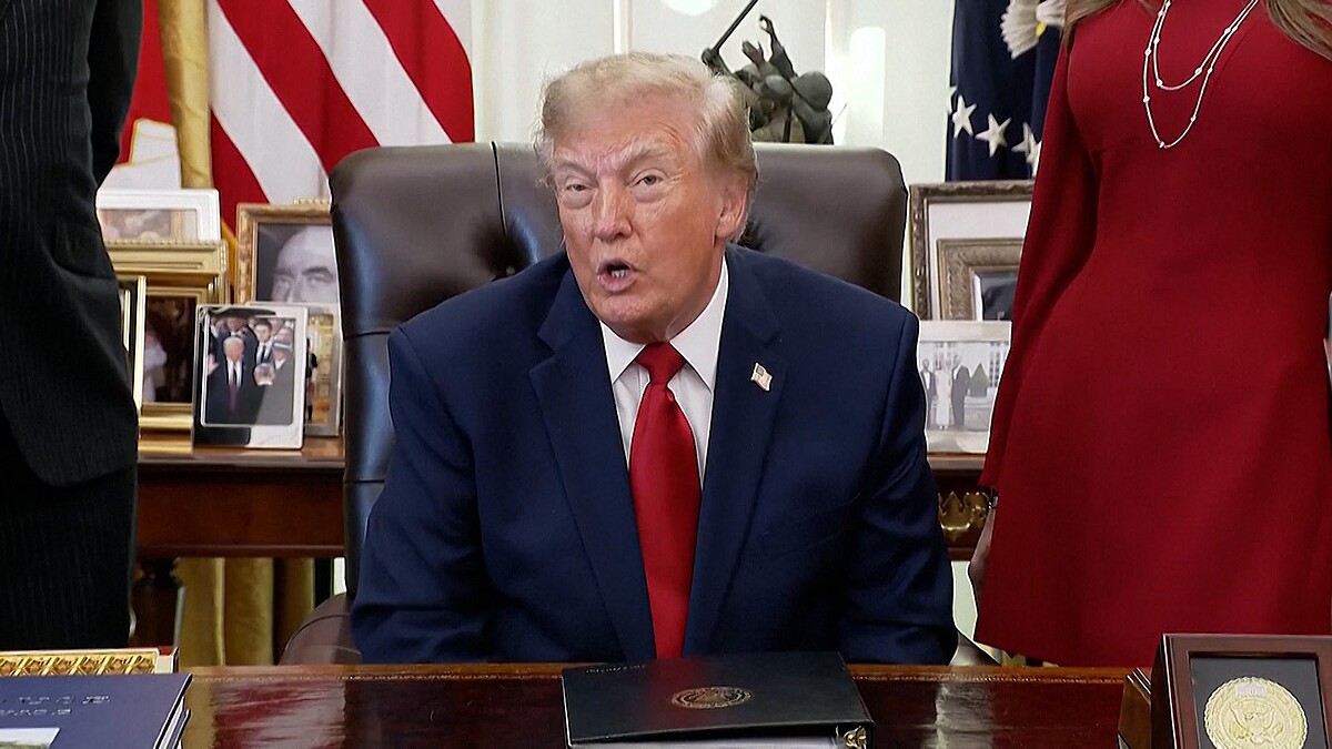 livedoornews's tweet photo. 【発表】トランプ大統領、ノーベル平和賞の受賞ならず 今年も受賞を逃す
https://t.co/Uclbyn0diq

トランプ大統領は2期目の大統領就任以降、8つの戦争を終わらせたと主張し「自分がノーベル平和賞に最もふさわしい」と繰り返し訴えてきたが、去年に続き、今年も受賞を逃した。 https://t.co/FpXBqqk9VY