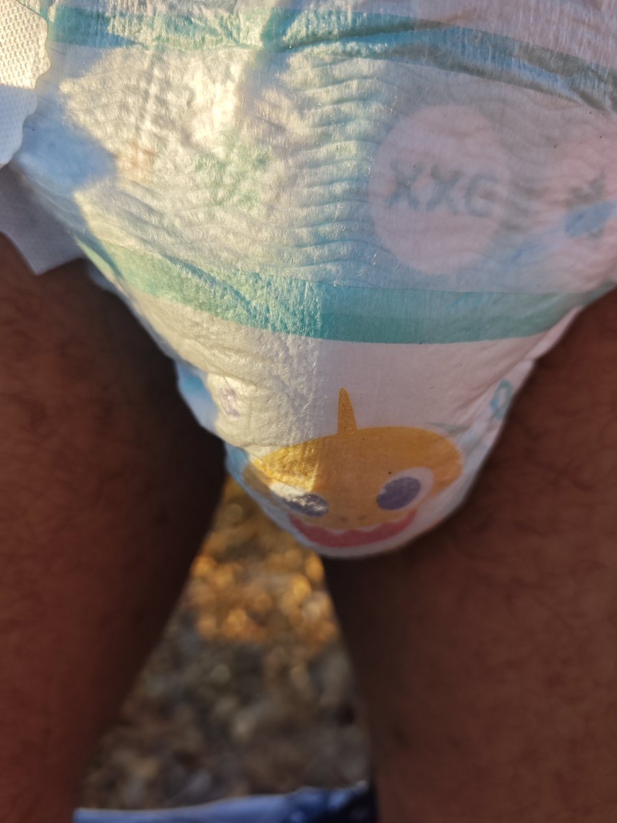 Flavio71296251's tweet photo. #diaperboy #abdl https://t.co/nPcMhNwSHv