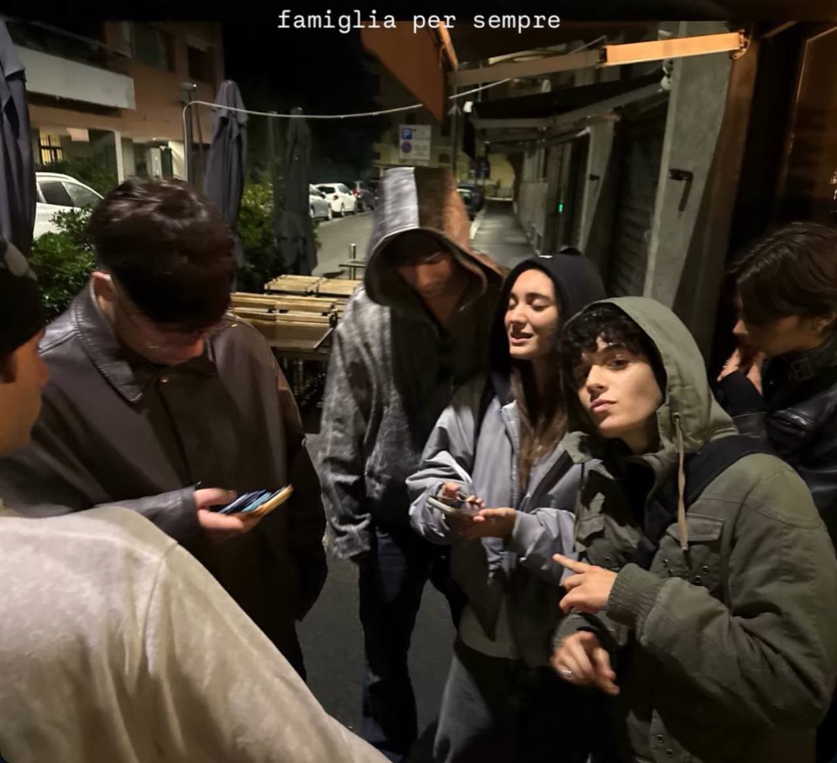 Loredanaa7's tweet photo. ma quanto sono terribilmente belli mado😭😭😭😭😭 https://t.co/j2AwfYBSaX