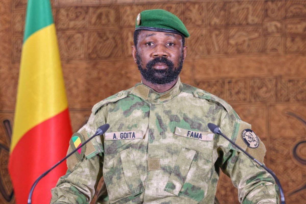Its_ereko's tweet photo. 📢 🇲🇱 Mali did not ask for a better price. It audited the mine.

Sanou said the state recovered 761 billion CFA francs, about $1.2 billion, against a target of 400 billion. The 2023 code did the rest: higher royalties, a bigger state stake, the old stability clauses gone. Most of the operators paid and signed the new terms.

Barrick held out. Bamako seized the gold, put Loulo-Gounkoto under provisional state control, and settled in November. The pit is running again. The arrears are not a rumor.

The ore was always leaving. The audit is the part that stayed.