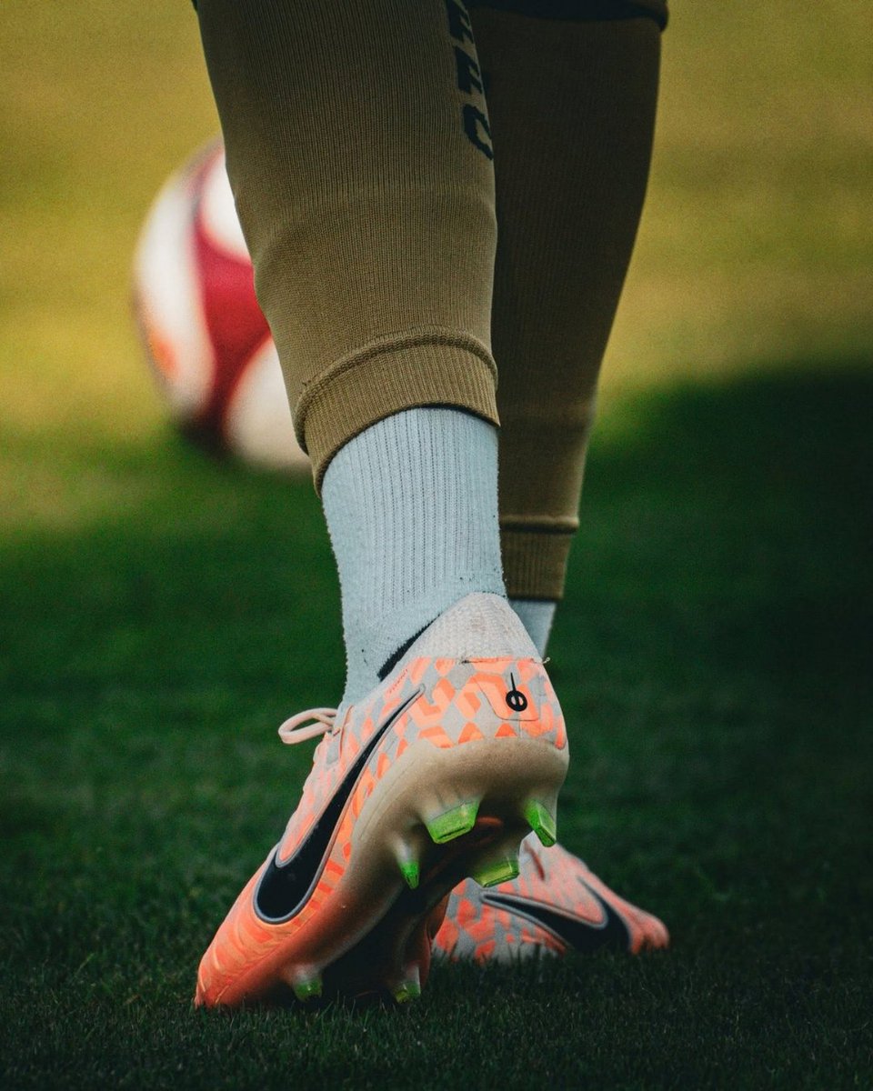 versasportswear's tweet photo. Complete your matchday setup with Versa Cut-Off Socks, designed to pair with your grip socks while keeping your club colours on show.
Juniors – £4
Adults – £4.80
Small detail. Big difference. ⚽
#VersaSportswear #CutOffSocks #Matchday #FootballKit https://t.co/Nn4HefRnEL