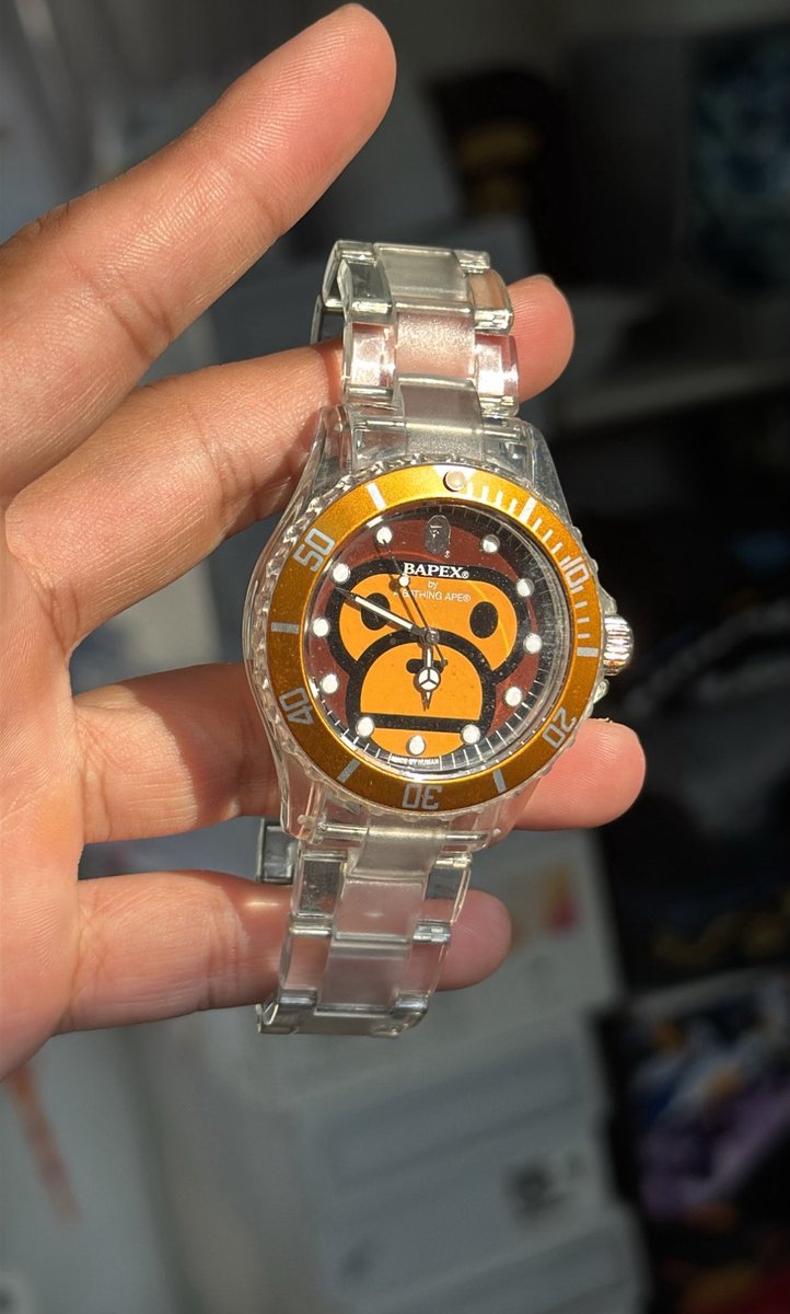grailedpolice's tweet photo. Bape x Baby Milo Watch https://t.co/c1trtR0hKQ