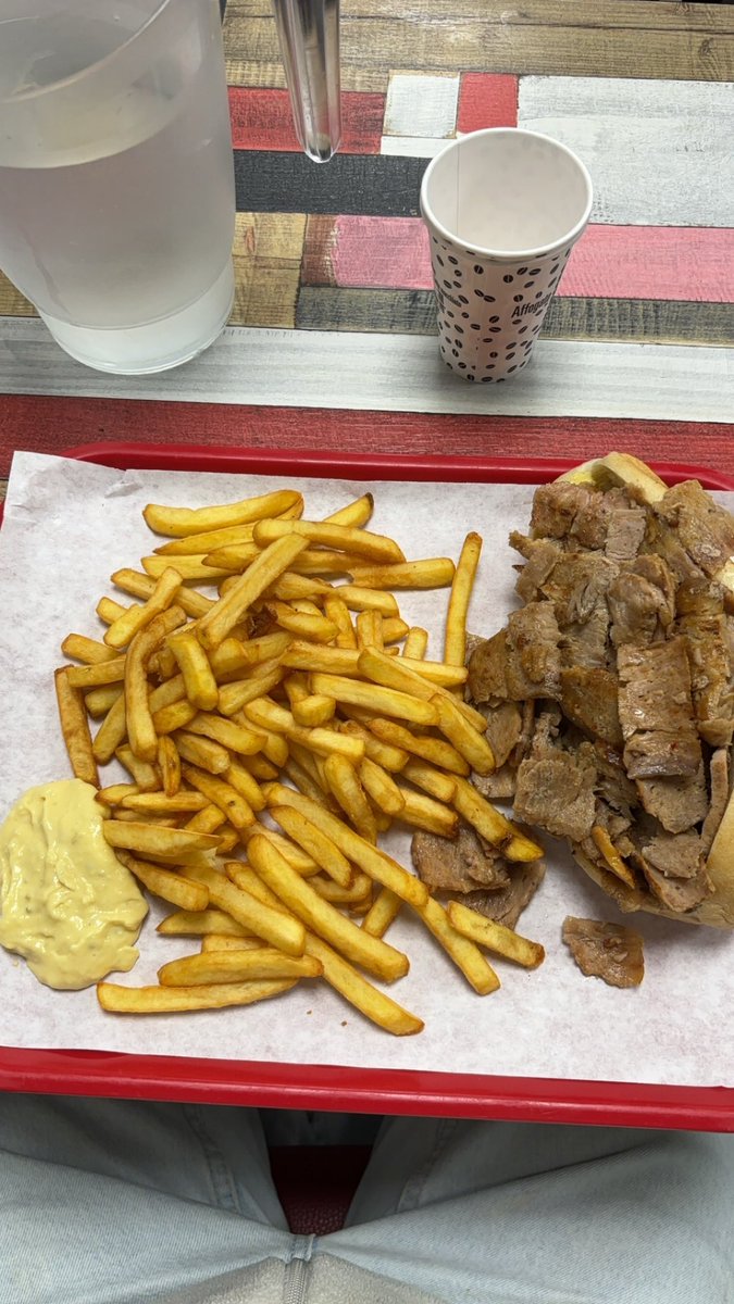 adriensvst's tweet photo. TAVA à St Maur c’est là que ça se passe https://t.co/BjndtQidDr