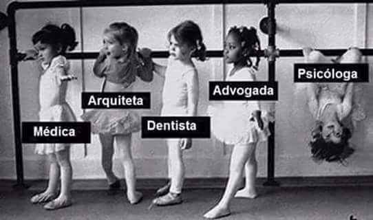 _o_Maravilhas_'s tweet photo. @ameeradalbu @PingoDoceTT não concordo... eu acho decadente, até deboche, soft porn https://t.co/R3sN1I7Qhn
