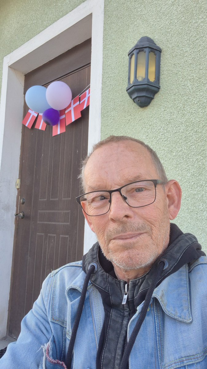 WachholzPer tweet picture